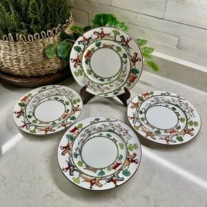 BEAUTIFUL SET OF 4 SALAD PLATES IN THE HIGHLY COLLECTIBLE HUNTING SCENE PATTERN.